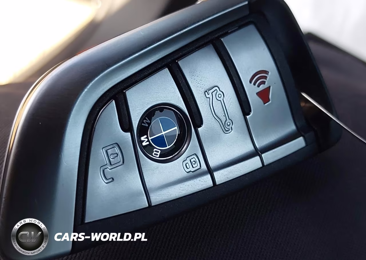 2023 BMW X6 M50I VIN:5UXCY8C08P9N58067 - 11