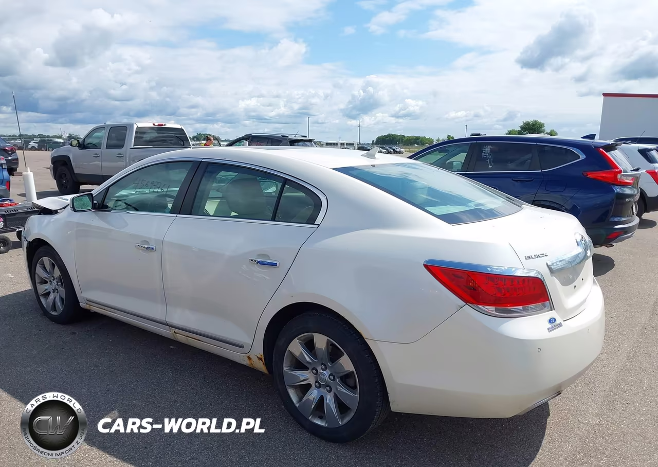 2013 Buick Lacrosse Leather Group VIN:1G4GC5E38DF304973 - 3