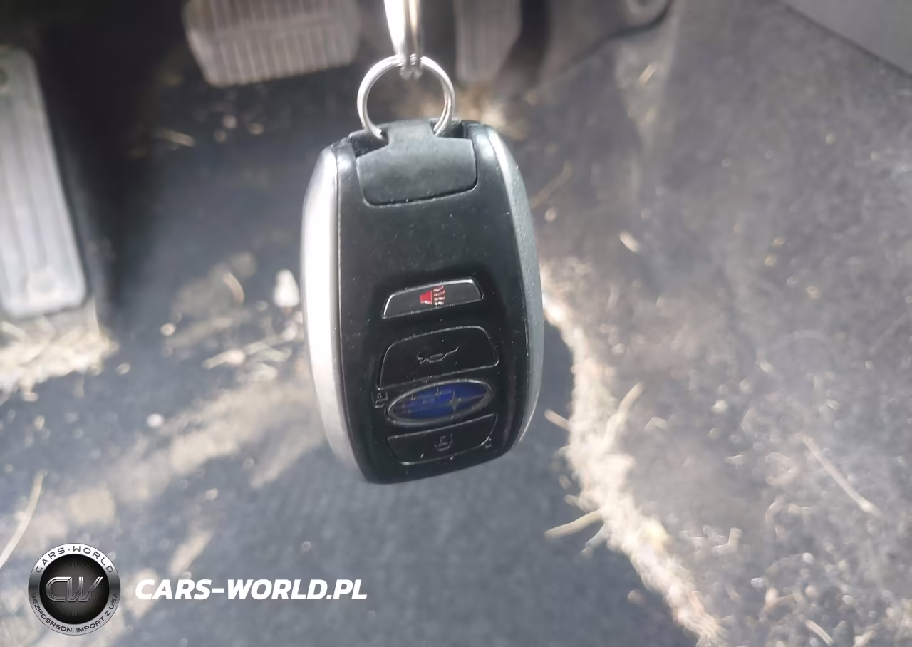 2020 Subaru Forester Premium VIN:JF2SKAJC0LH411620 - 11