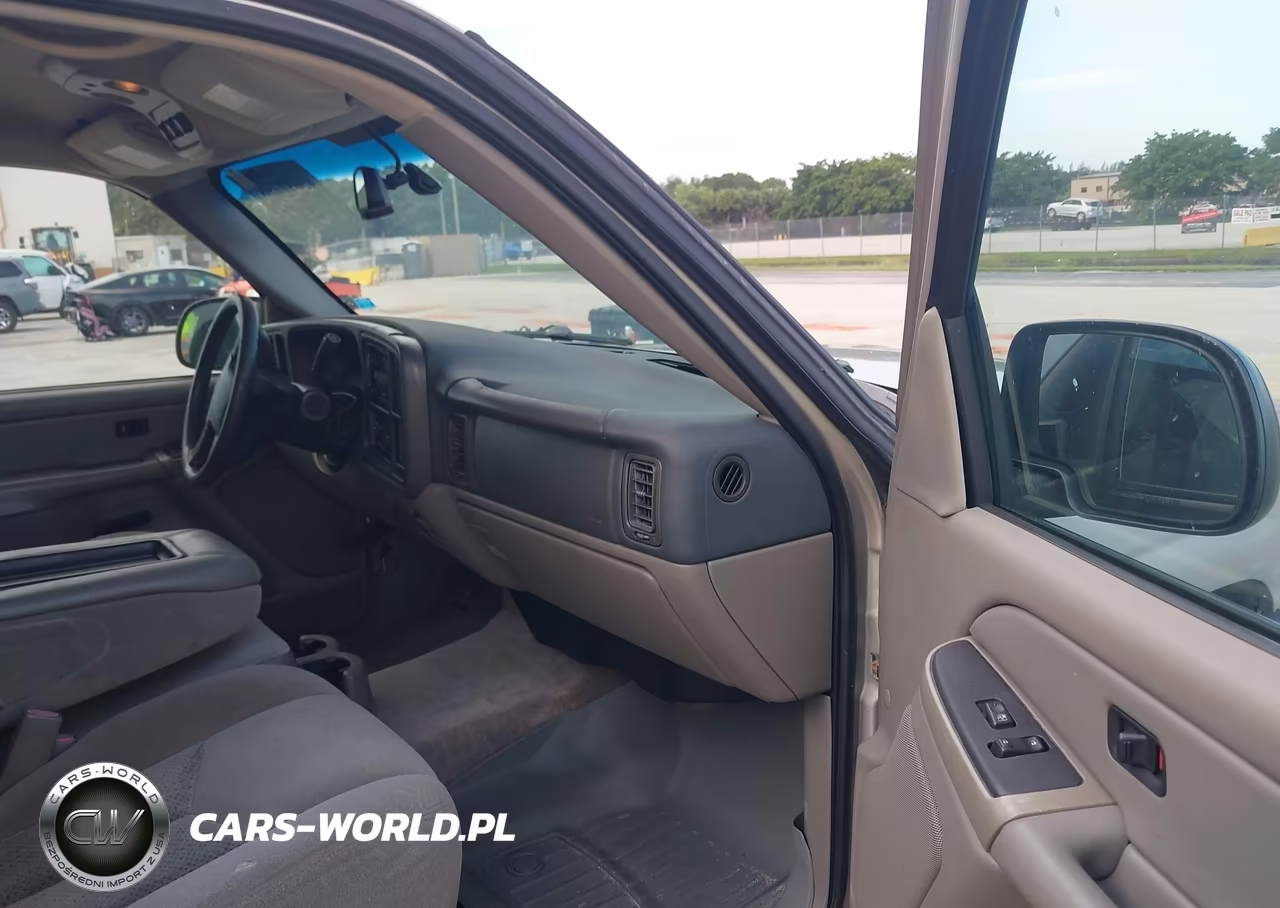 2004 Chevrolet Suburban 1500 Ls VIN:3GNEC16Z84G273527 - 5