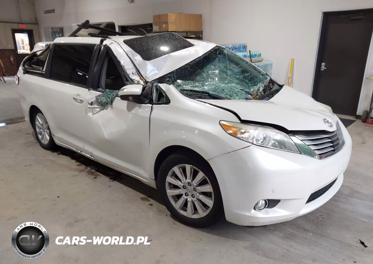 2014 Toyota Sienna Limited V6 7 Passenger – zdjęcie 1 z 16