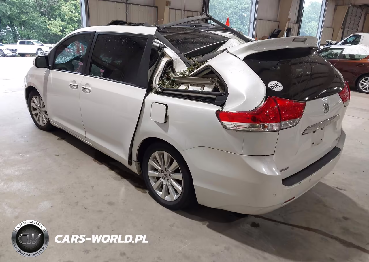 2014 Toyota Sienna Limited V6 7 Passenger VIN:5TDYK3DC9ES473841 - 3
