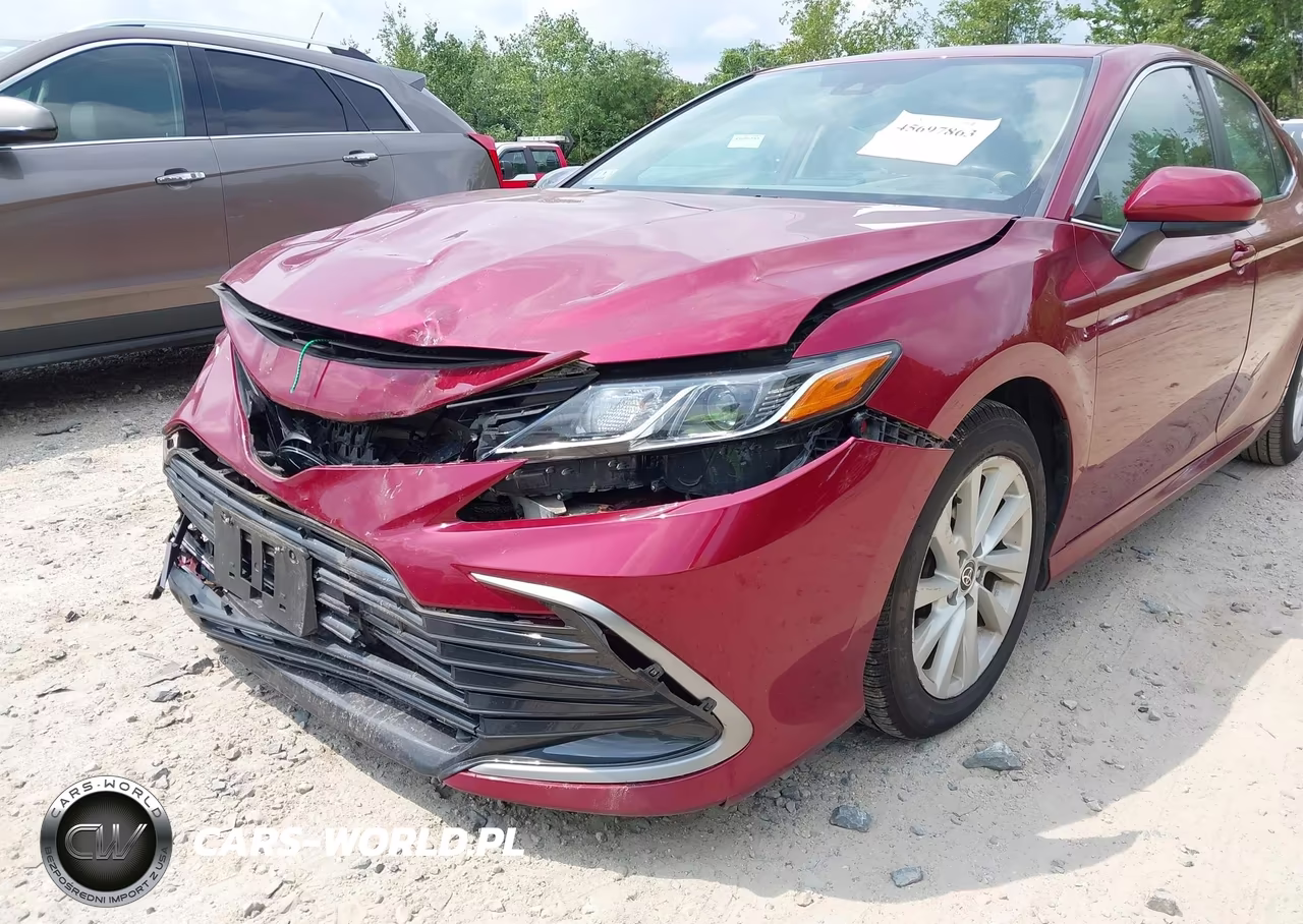 2021 Toyota Camry Le VIN:4T1C11AK8MU601876 - 19