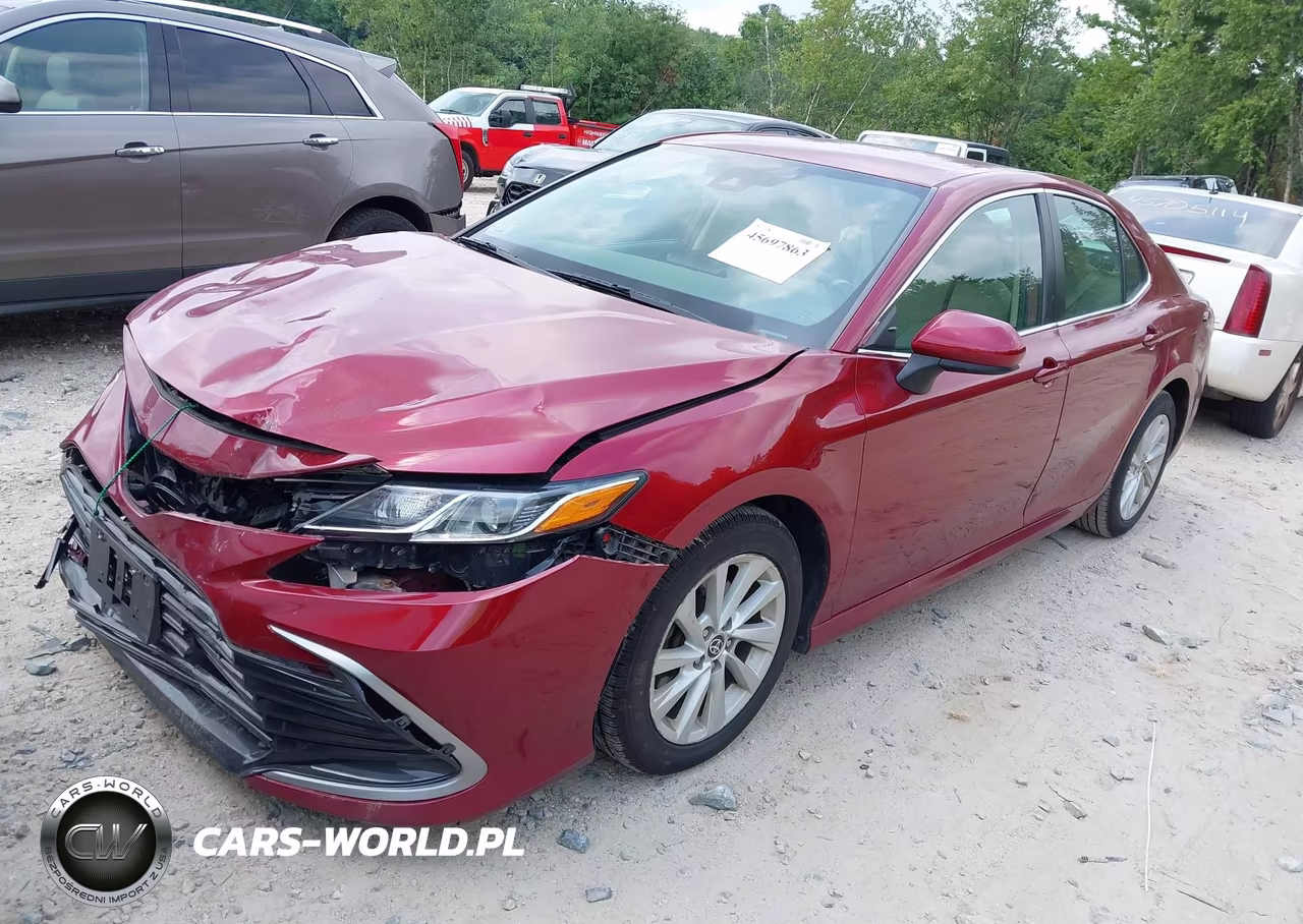 2021 Toyota Camry Le VIN:4T1C11AK8MU601876 - 2