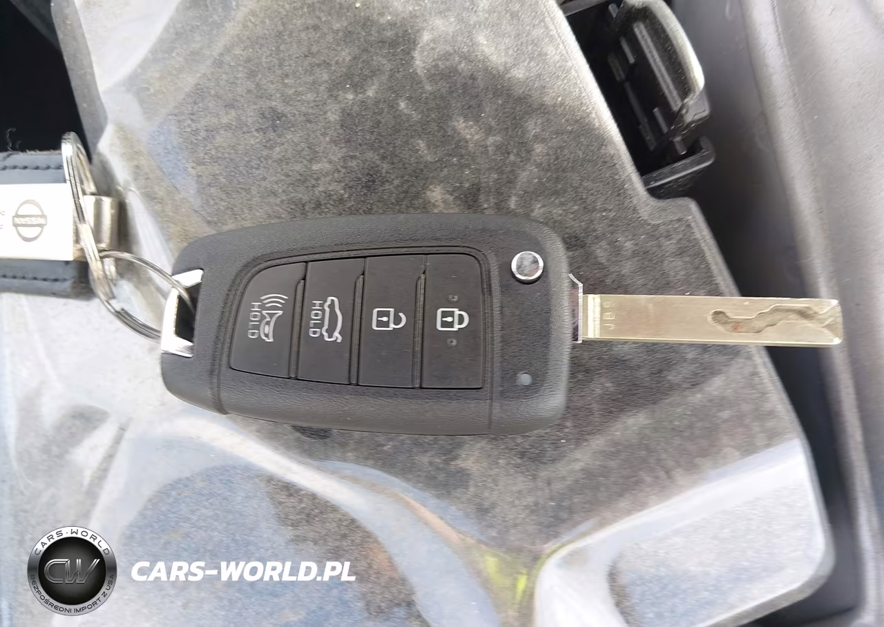 2026 Hyundai Elantra Se VIN:KMHLL4DG9TU099588 - 11