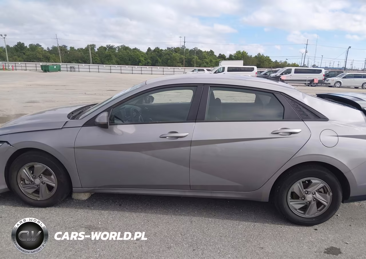 2026 Hyundai Elantra Se VIN:KMHLL4DG9TU099588 - 14