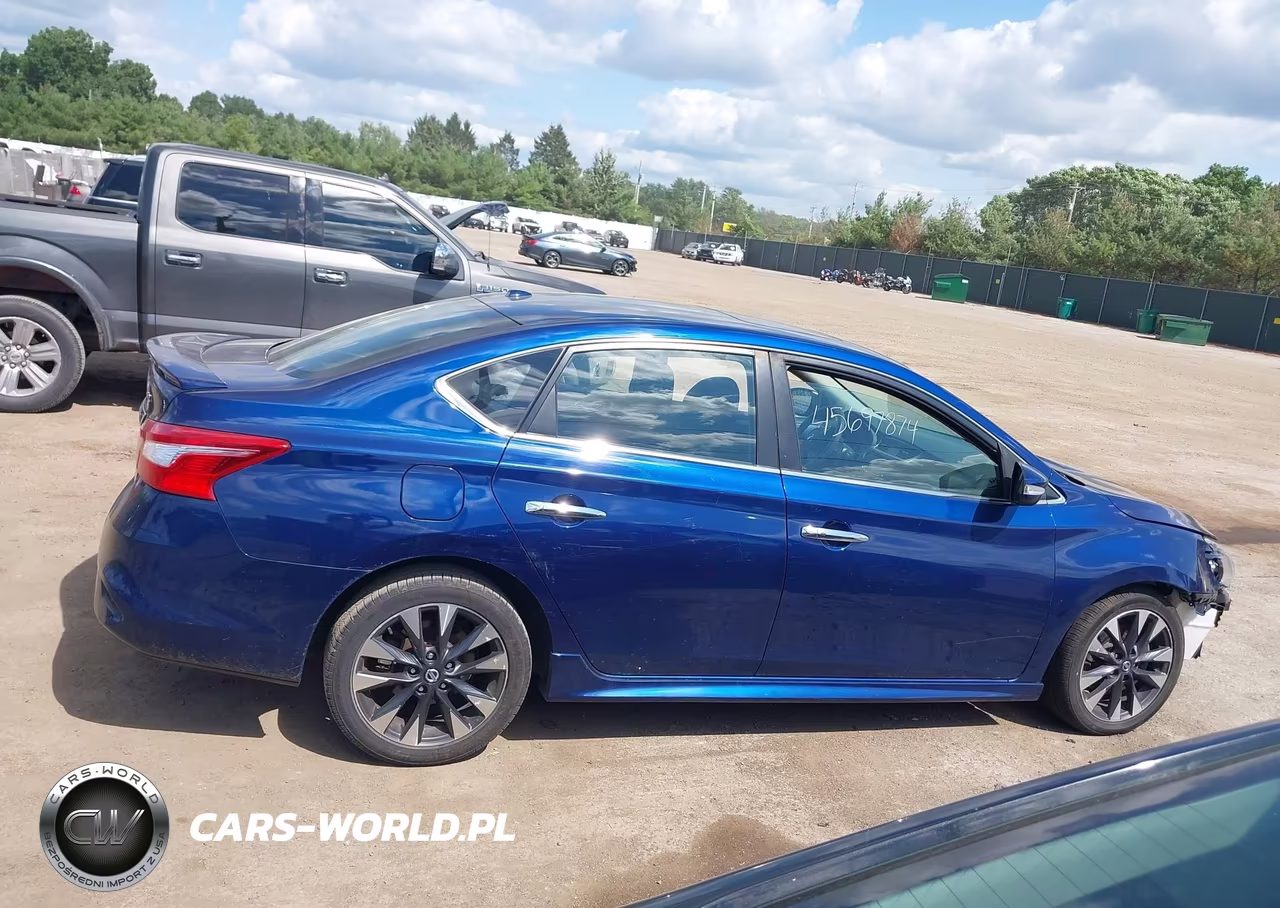 2017 Nissan Sentra Sr Turbo VIN:3N1CB7AP2HY303586 - 13