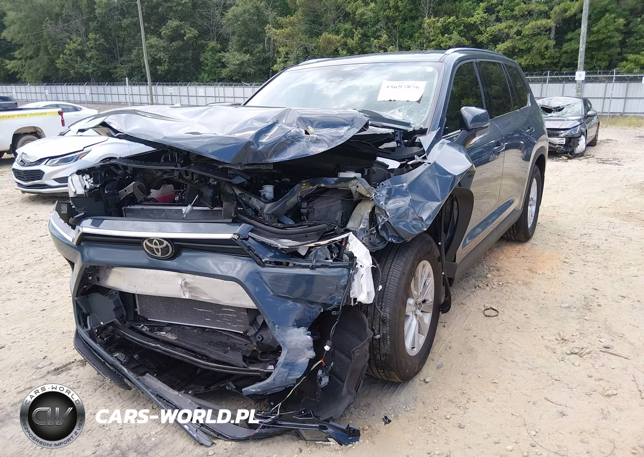 2026 Toyota Grand Highlander Xle VIN:5TDAAAB51TS108502 - 6