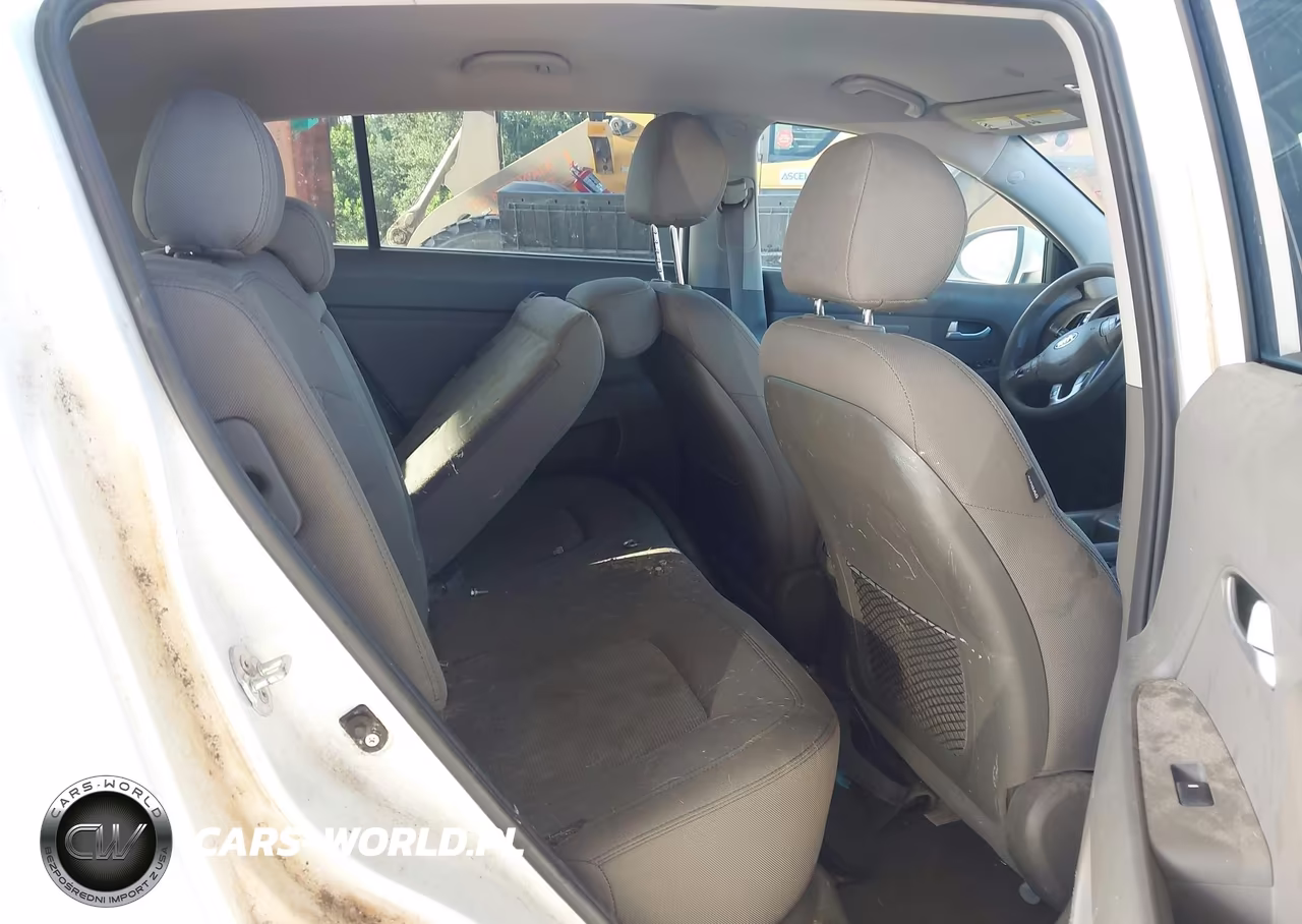 2014 Kia Sportage Lx VIN:KNDPB3AC0E7587575 - 8