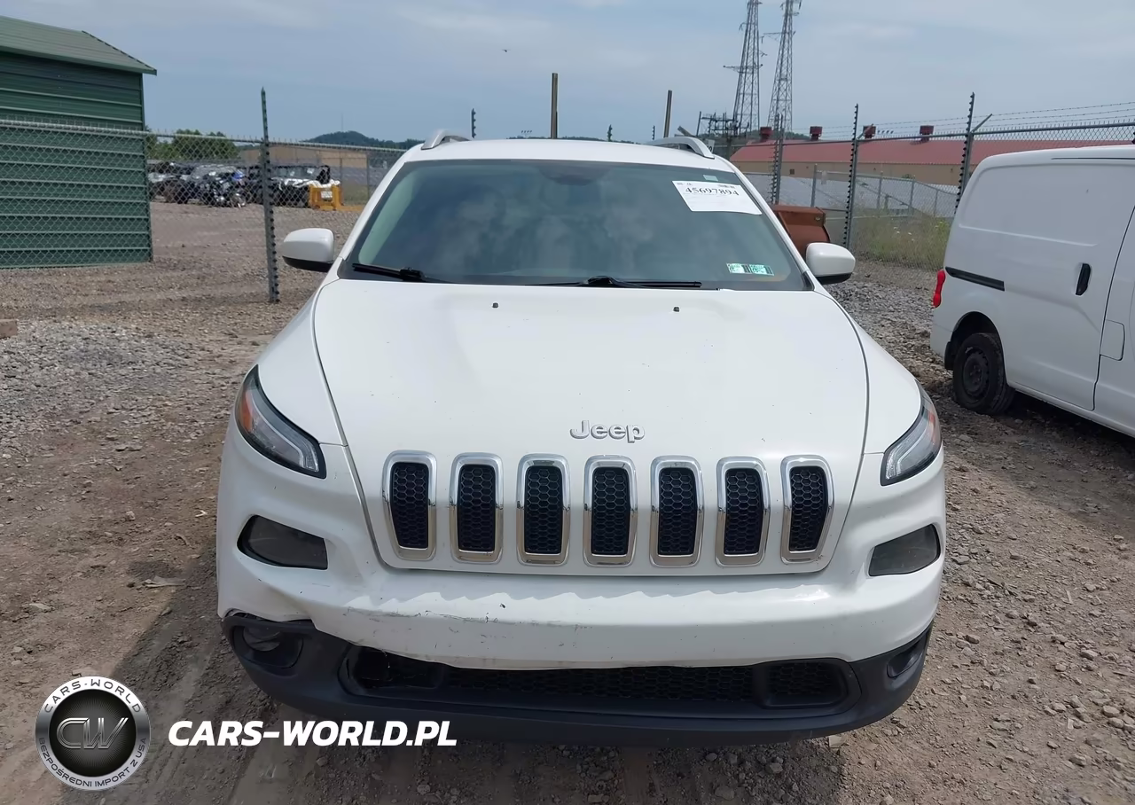 2017 Jeep Cherokee Latitude VIN:1C4PJMCB3HD213934 - 12