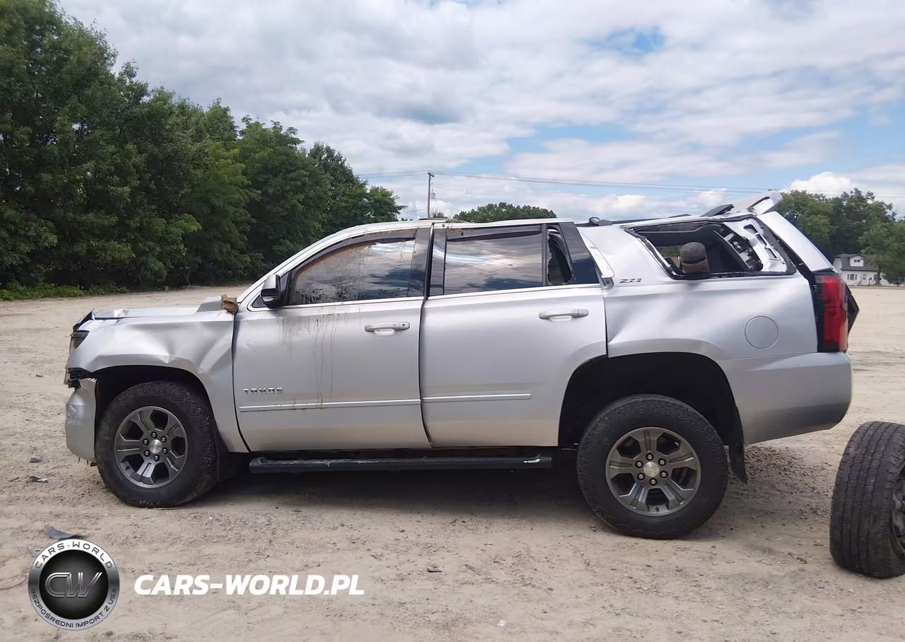 2018 Chevrolet Tahoe Lt VIN:1GNSKBKC1JR149138 - 15