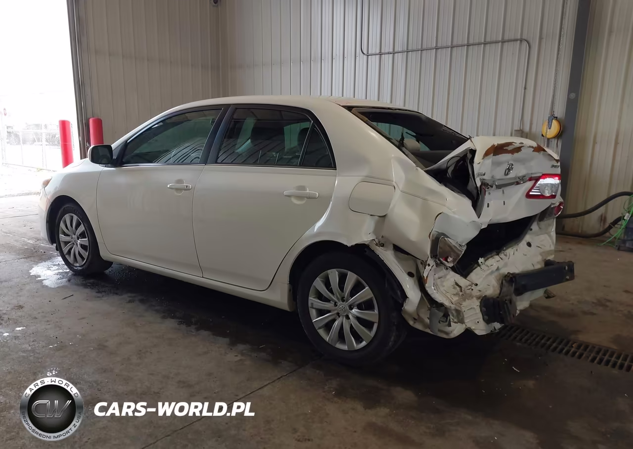 2013 Toyota Corolla Le VIN:2T1BU4EE2DC924251 - 3
