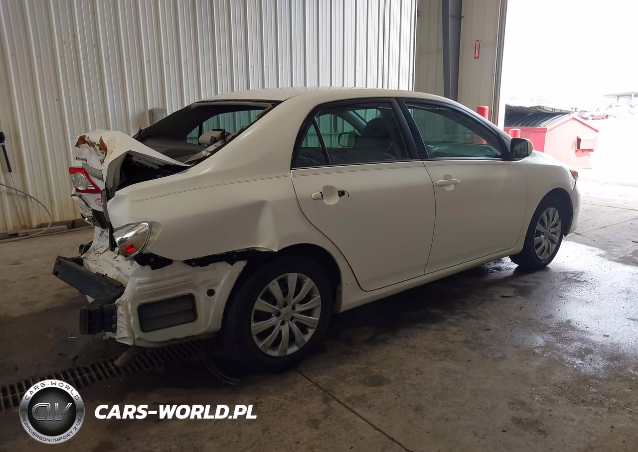 2013 Toyota Corolla Le VIN:2T1BU4EE2DC924251 - 4