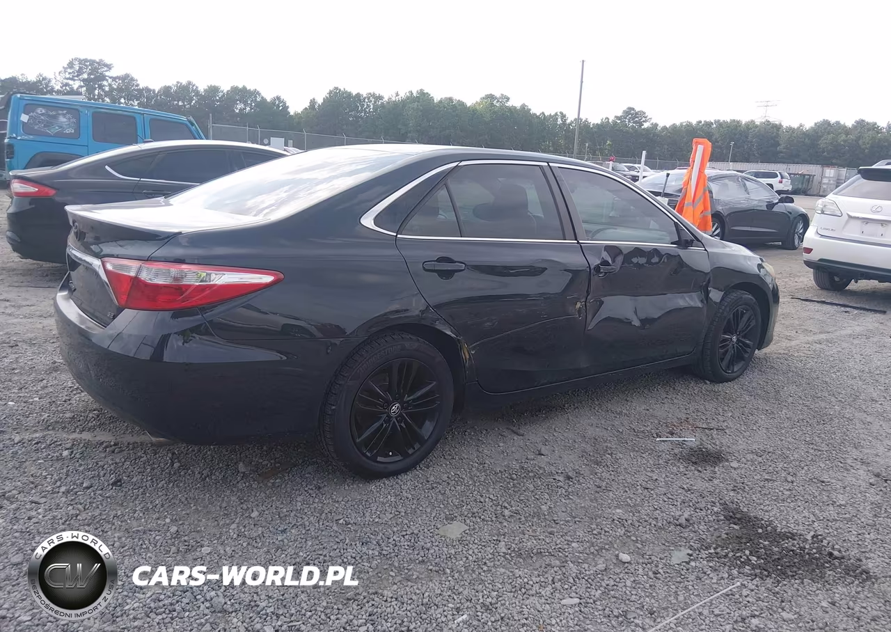 2017 Toyota Camry Se VIN:4T1BF1FK2HU276587 - 4