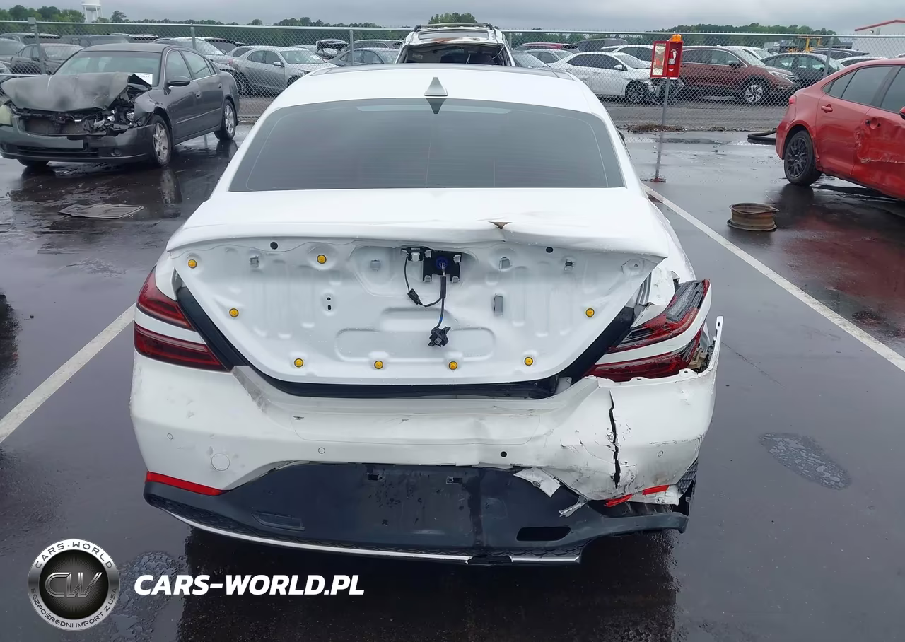 2022 Genesis G70 2.0T Awd VIN:KMTG34TA1NU092660 - 16