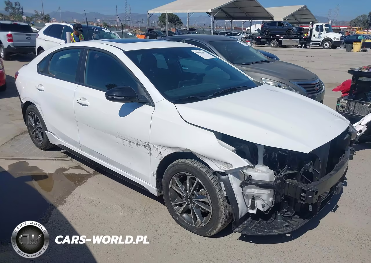 2024 Kia Forte Gt-Line – zdjęcie 1 z 17