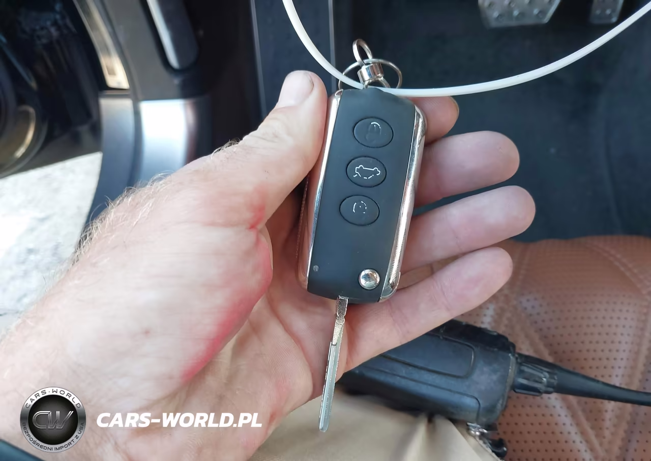 2014 Bentley Flying Spur VIN:SCBEC9ZA2EC092427 - 11