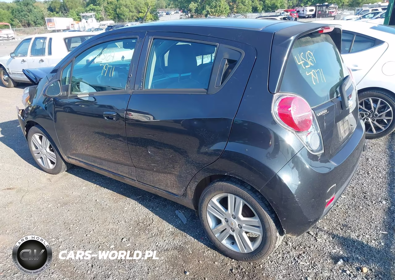 2015 Chevrolet Spark Ls Cvt VIN:KL8CB6S9XFC748163 - 3
