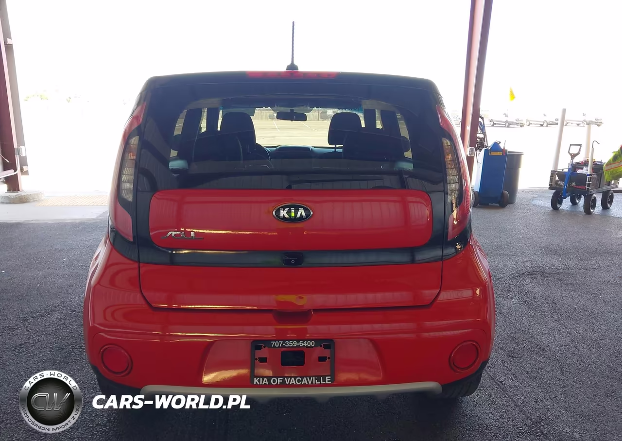 2019 Kia Soul + VIN:KNDJP3A53K7656599 - 17