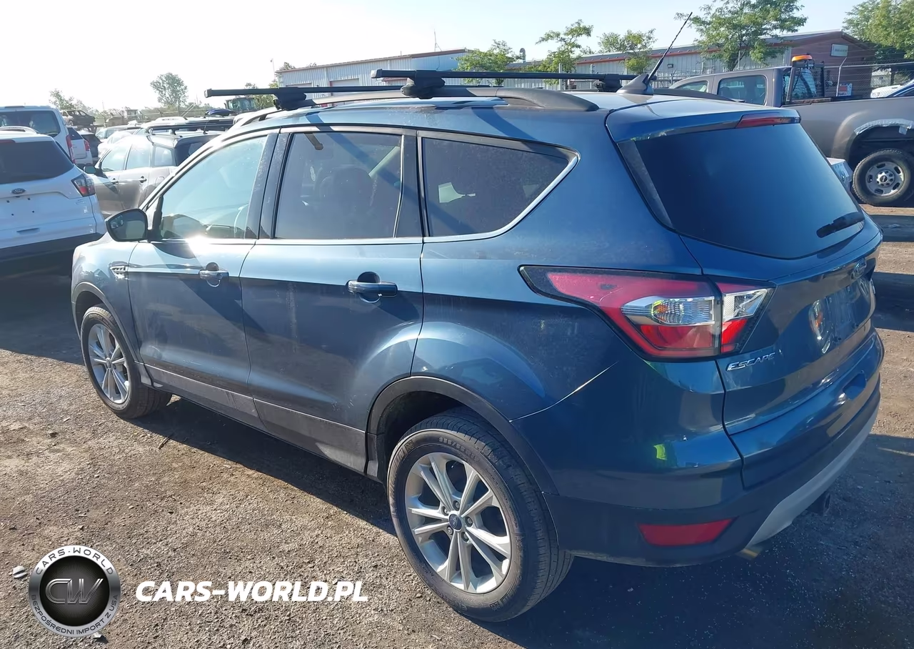2018 Ford Escape Se VIN:1FMCU9GD1JUC57706 - 3