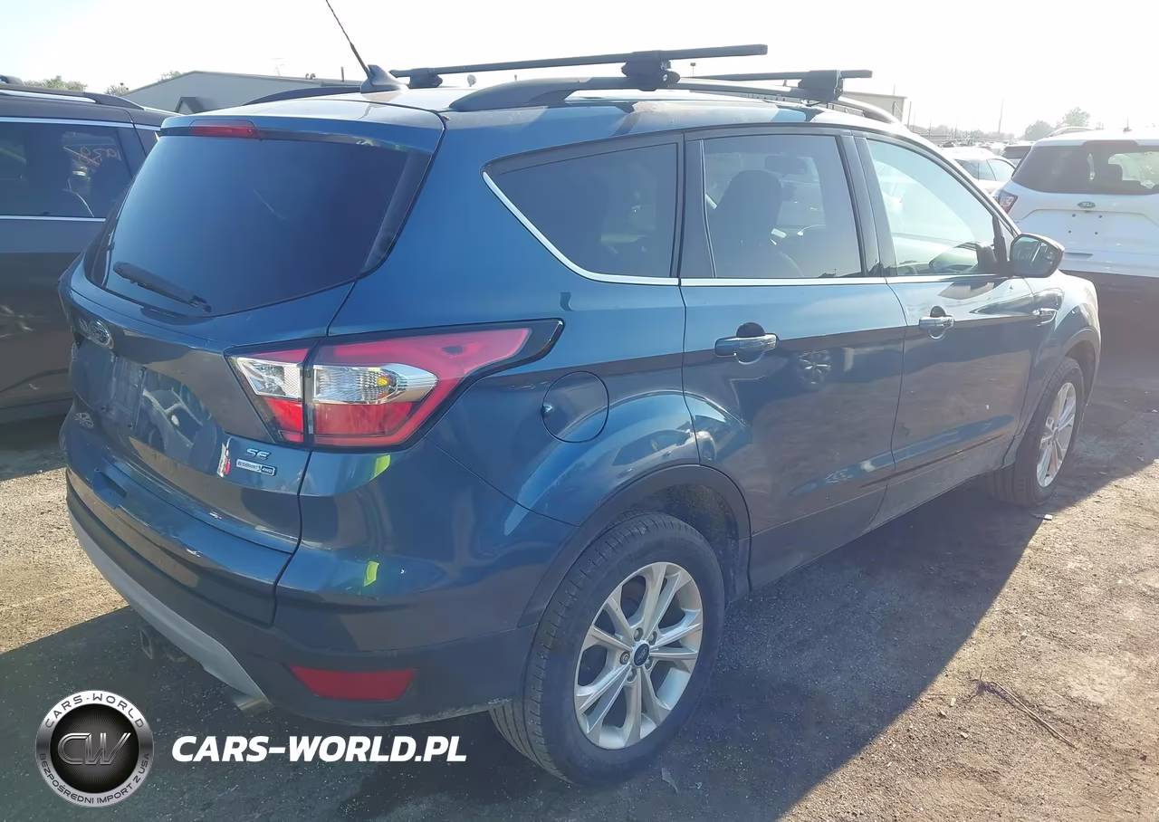 2018 Ford Escape Se VIN:1FMCU9GD1JUC57706 - 4
