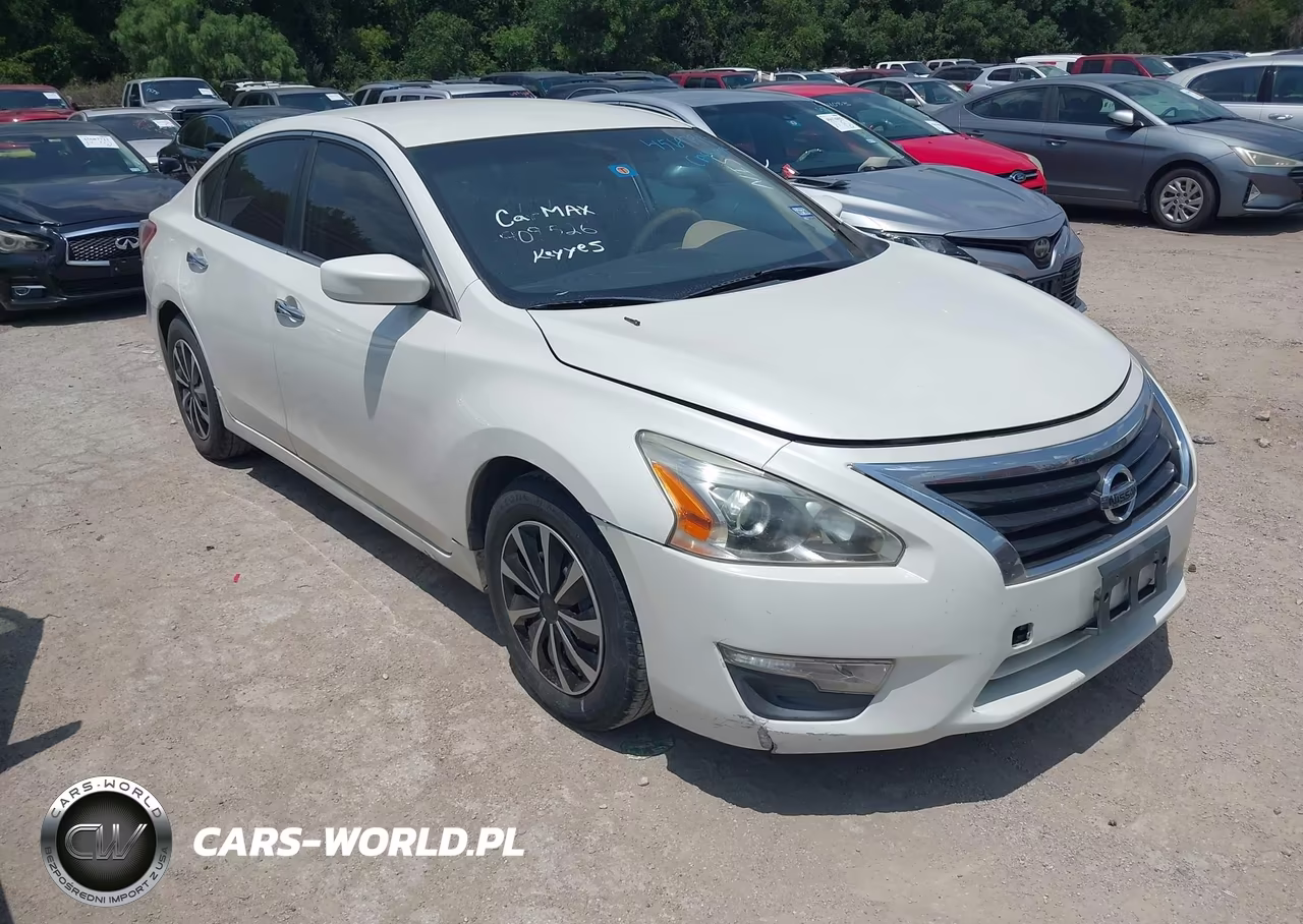 2013 Nissan Altima 2.5 S – zdjęcie 1 z 11