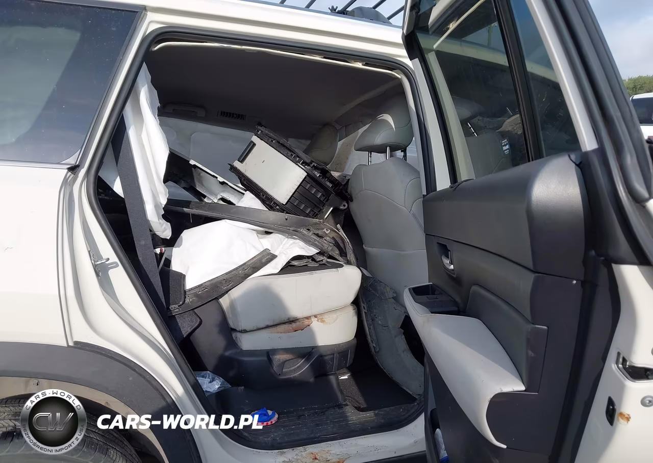 2024 Toyota Grand Highlander Xle VIN:5TDAAAA5XRS002396 - 8
