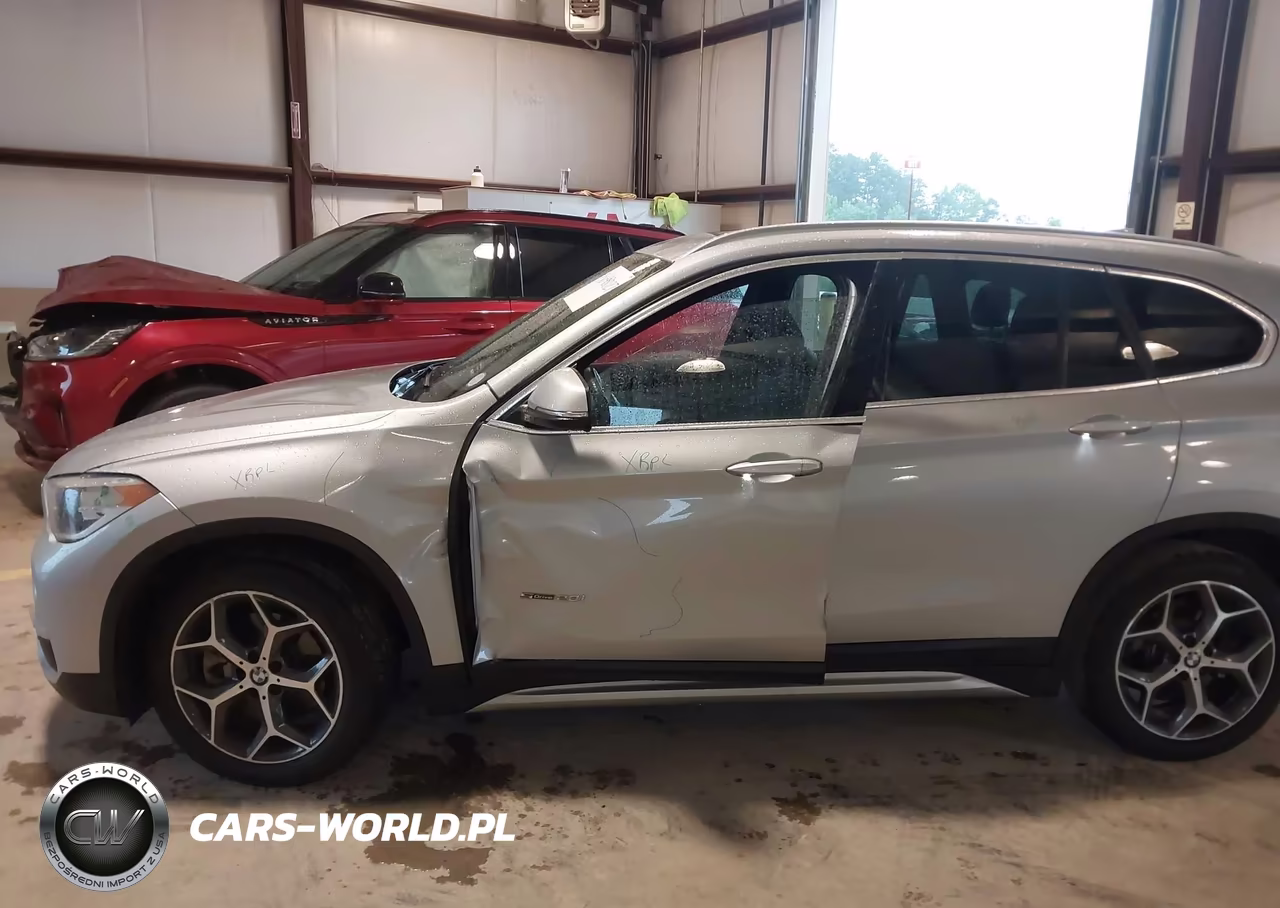 2018 BMW X1 Sdrive28I VIN:WBXHU7C37J5H42489 - 6