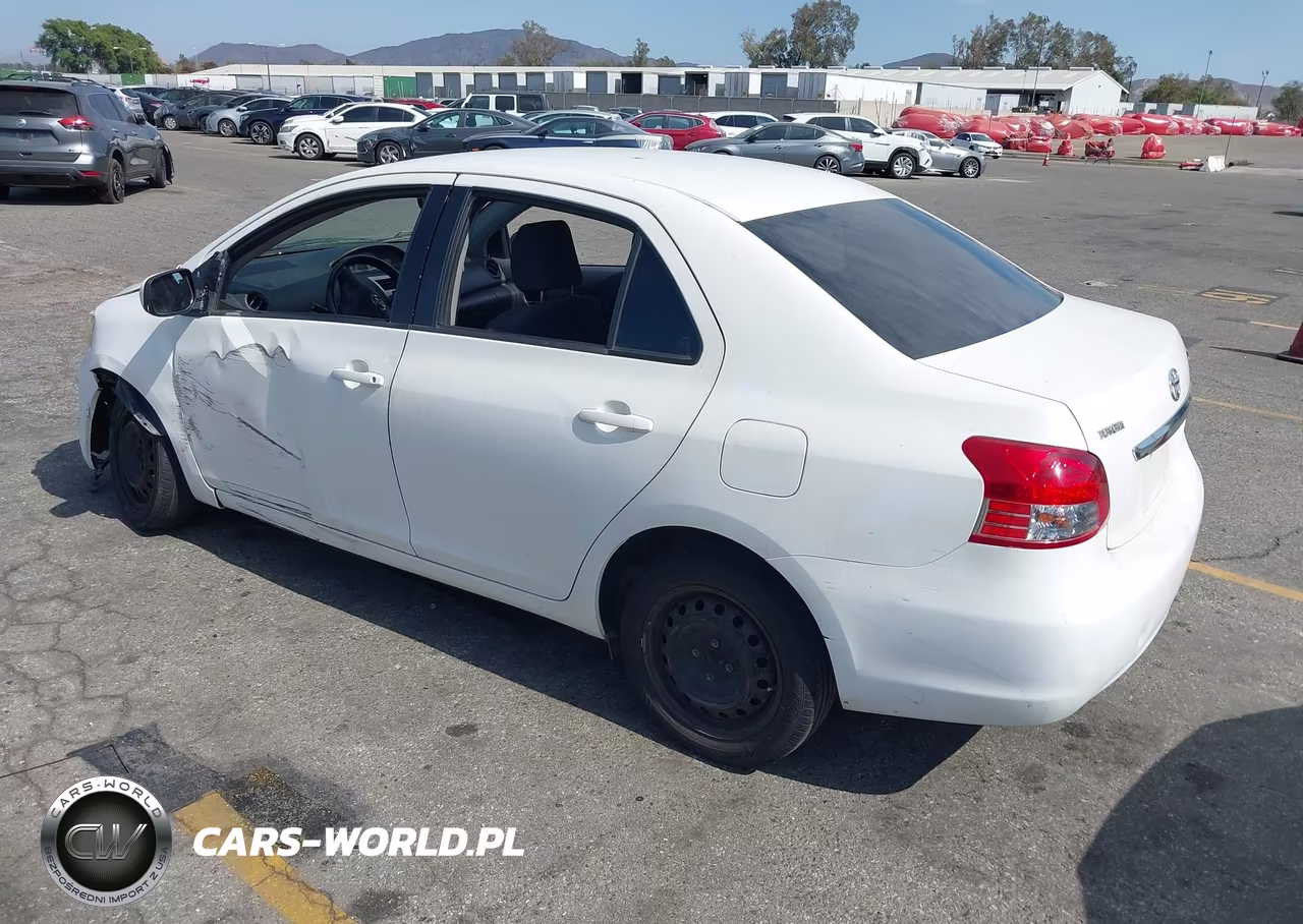 2008 Toyota Yaris VIN:JTDBT923384033008 - 3