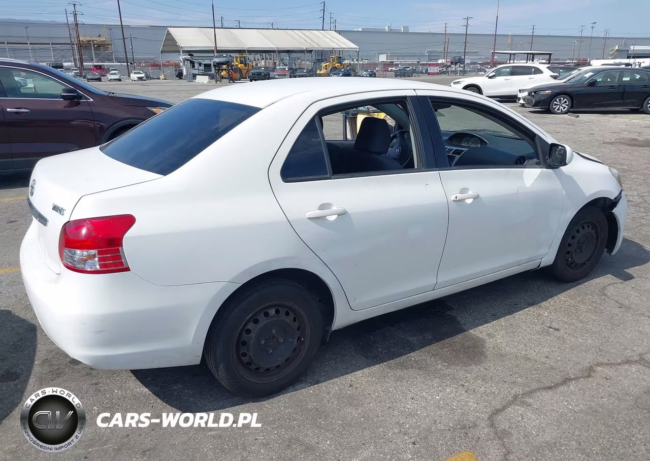 2008 Toyota Yaris VIN:JTDBT923384033008 - 4