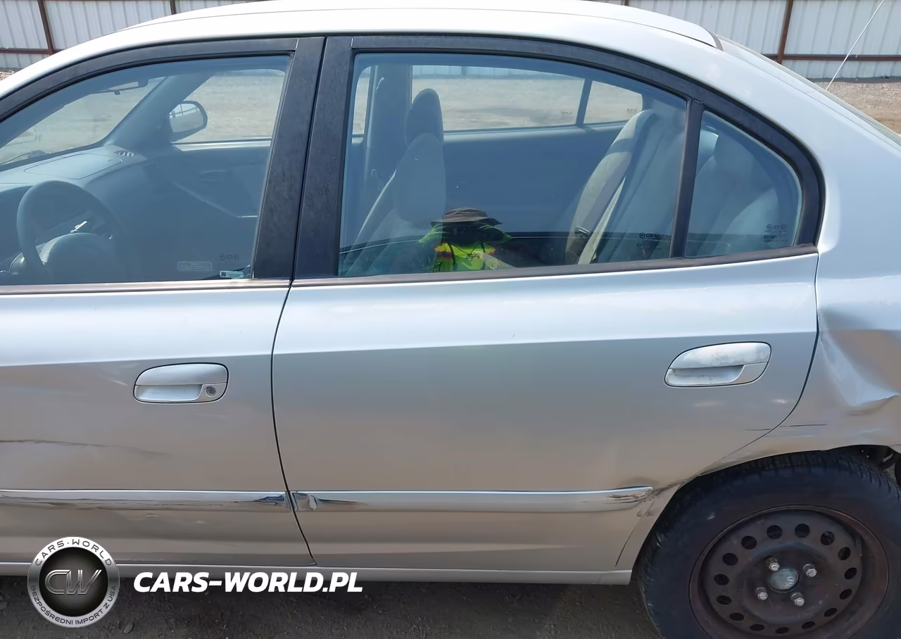 2003 Hyundai Elantra Gls-Gt VIN:KMHDN45D63U507645 - 12