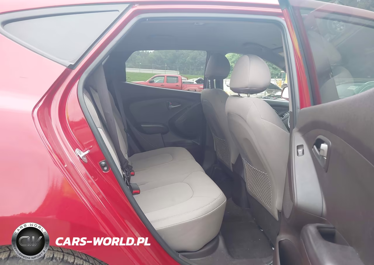 2015 Hyundai Tucson Gls VIN:KM8JTCAF6FU039978 - 8