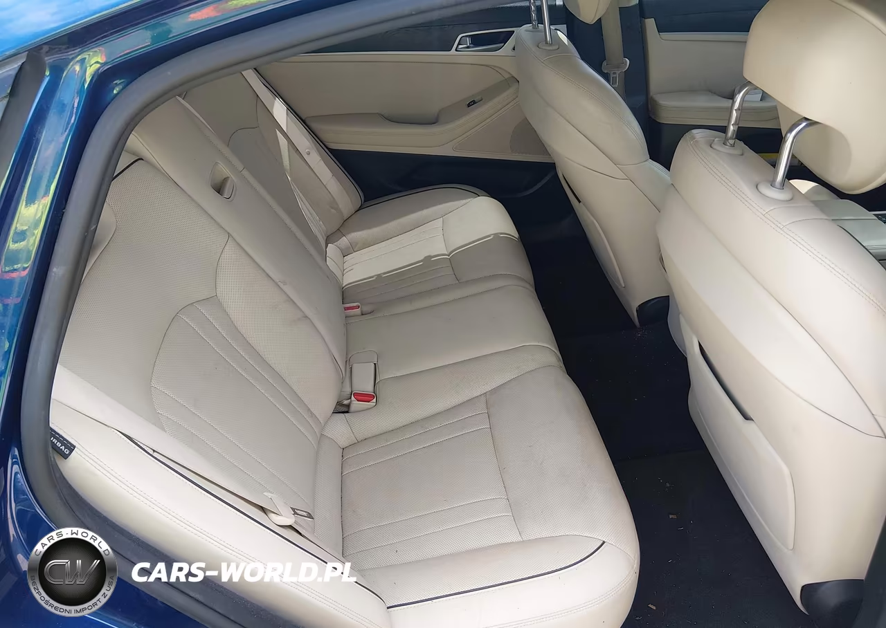 2015 Hyundai Genesis 3.8 Technology VIN:KMHGN4JE8FU036596 - 8