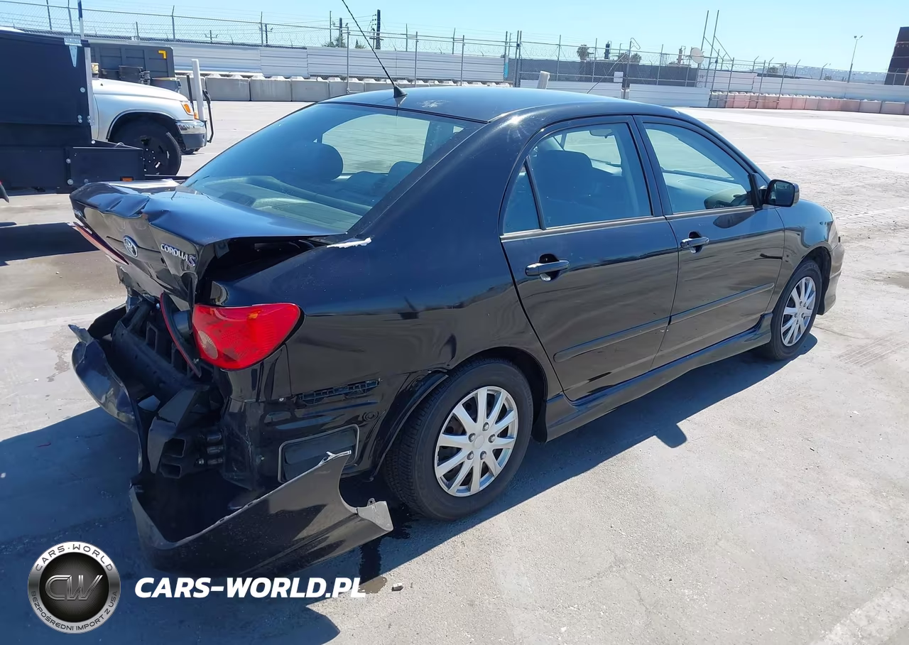 2007 Toyota Corolla S VIN:1NXBR32E17Z786737 - 4