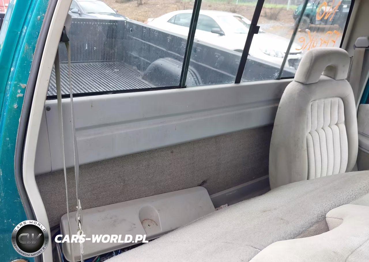 1993 Chevrolet Gmt-400 K1500 VIN:1GCEK14K3PE210512 - 8