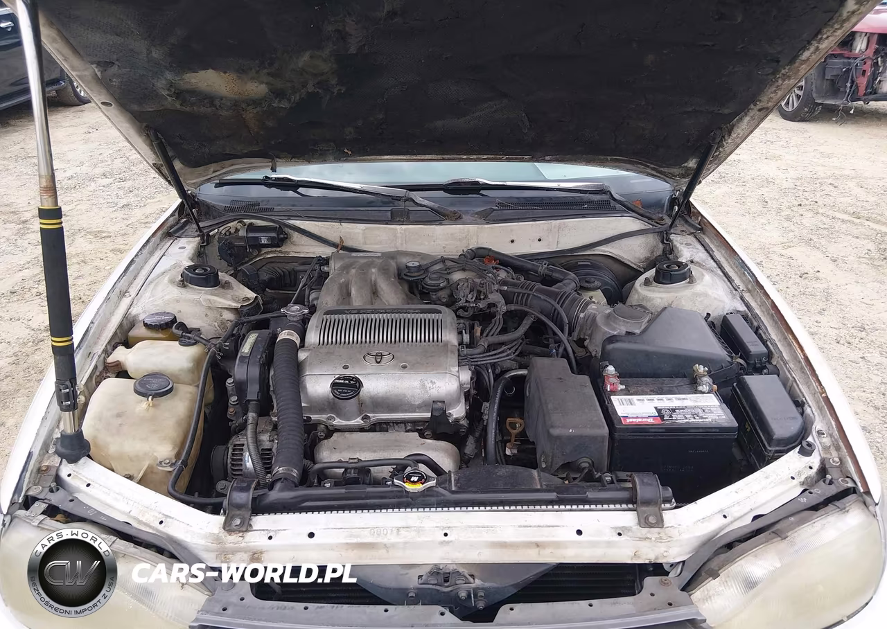1993 Toyota Camry Xle VIN:4T1VK13E9PU050679 - 10