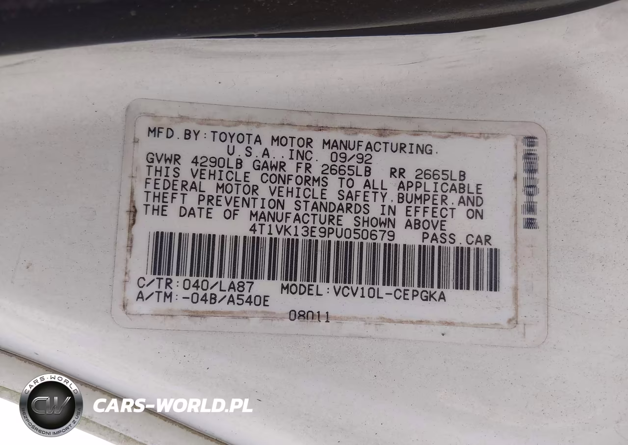 1993 Toyota Camry Xle VIN:4T1VK13E9PU050679 - 9