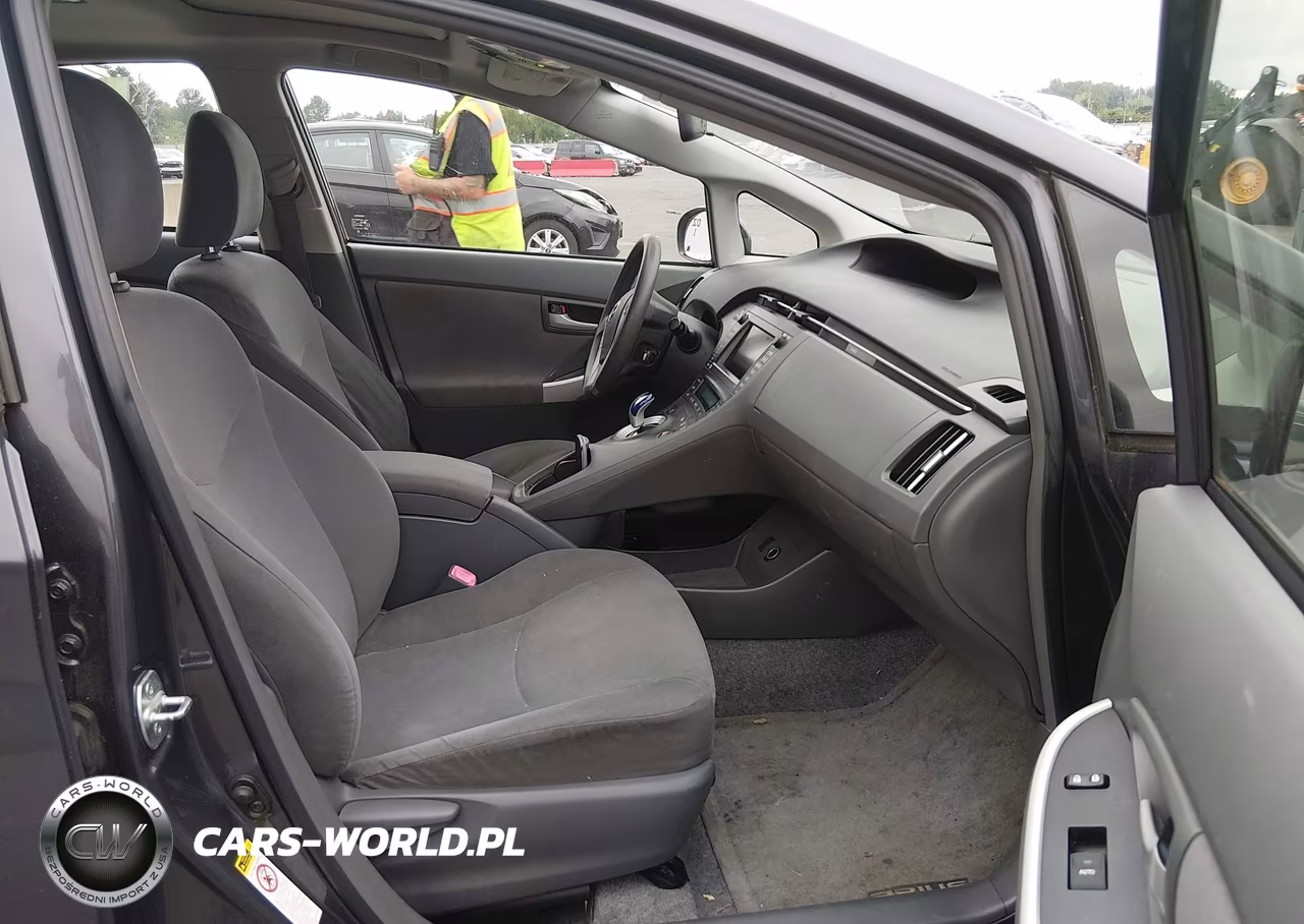 2010 Toyota Prius Iii VIN:JTDKN3DU3A0214605 - 5
