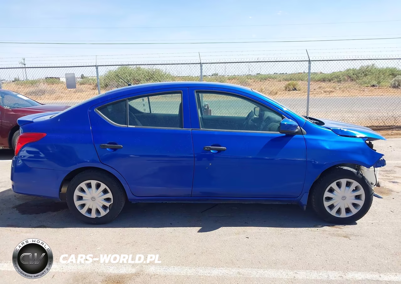 2017 Nissan Versa 1.6 S+ VIN:3N1CN7AP8HL827040 - 13