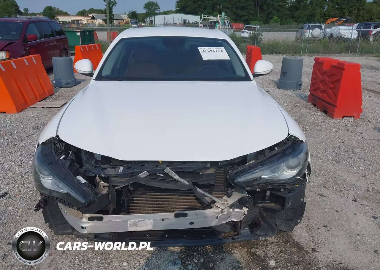 2018 Alfa Romeo Giulia Rwd VIN:ZARFAEBN0J7577039 - 12