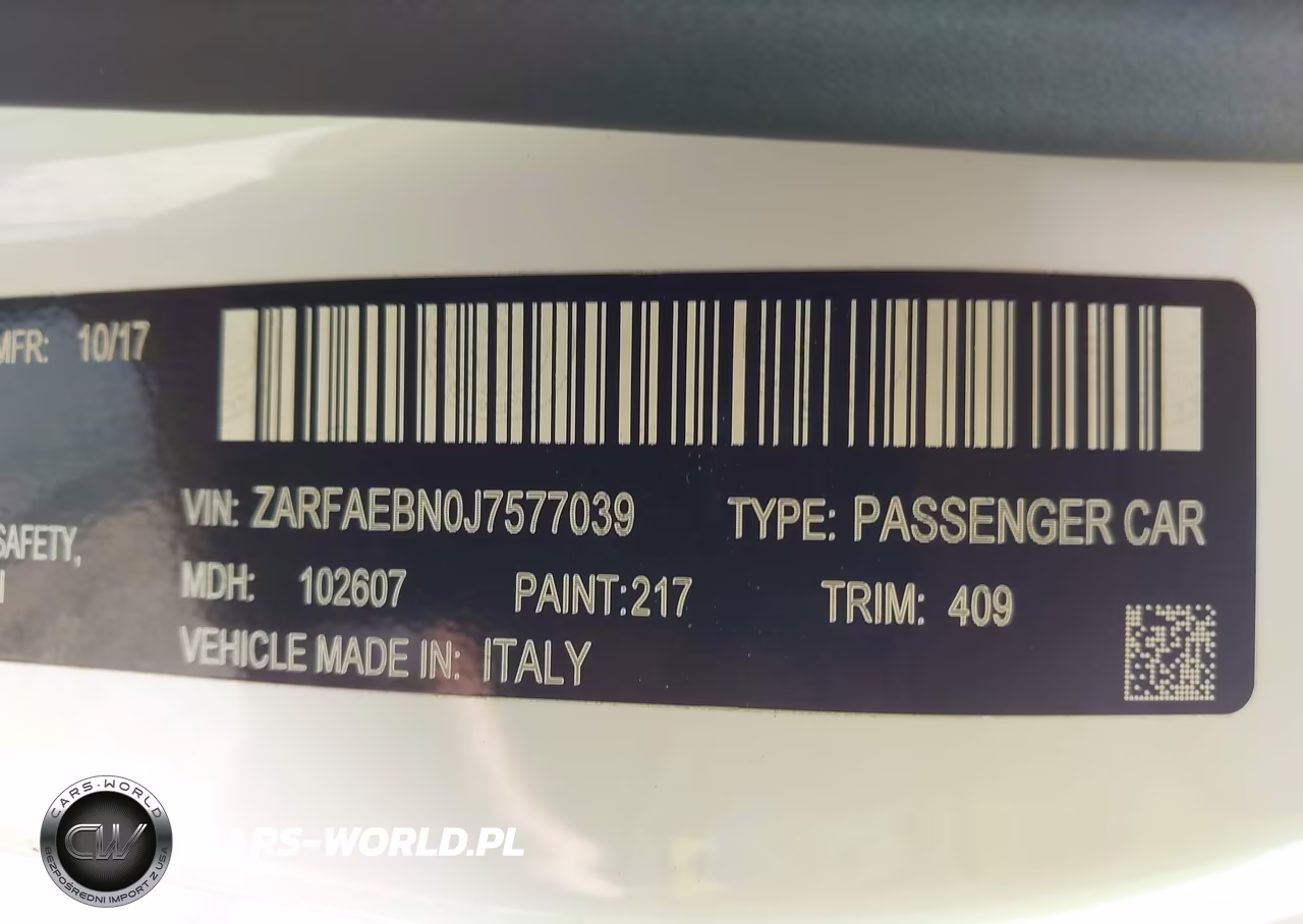 2018 Alfa Romeo Giulia Rwd VIN:ZARFAEBN0J7577039 - 9