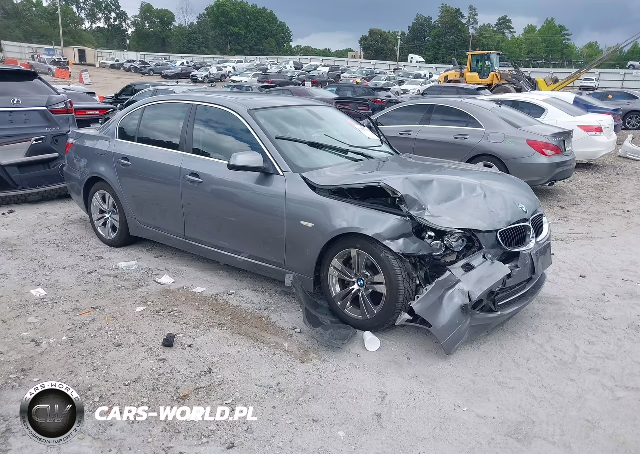 2010 BMW 528I