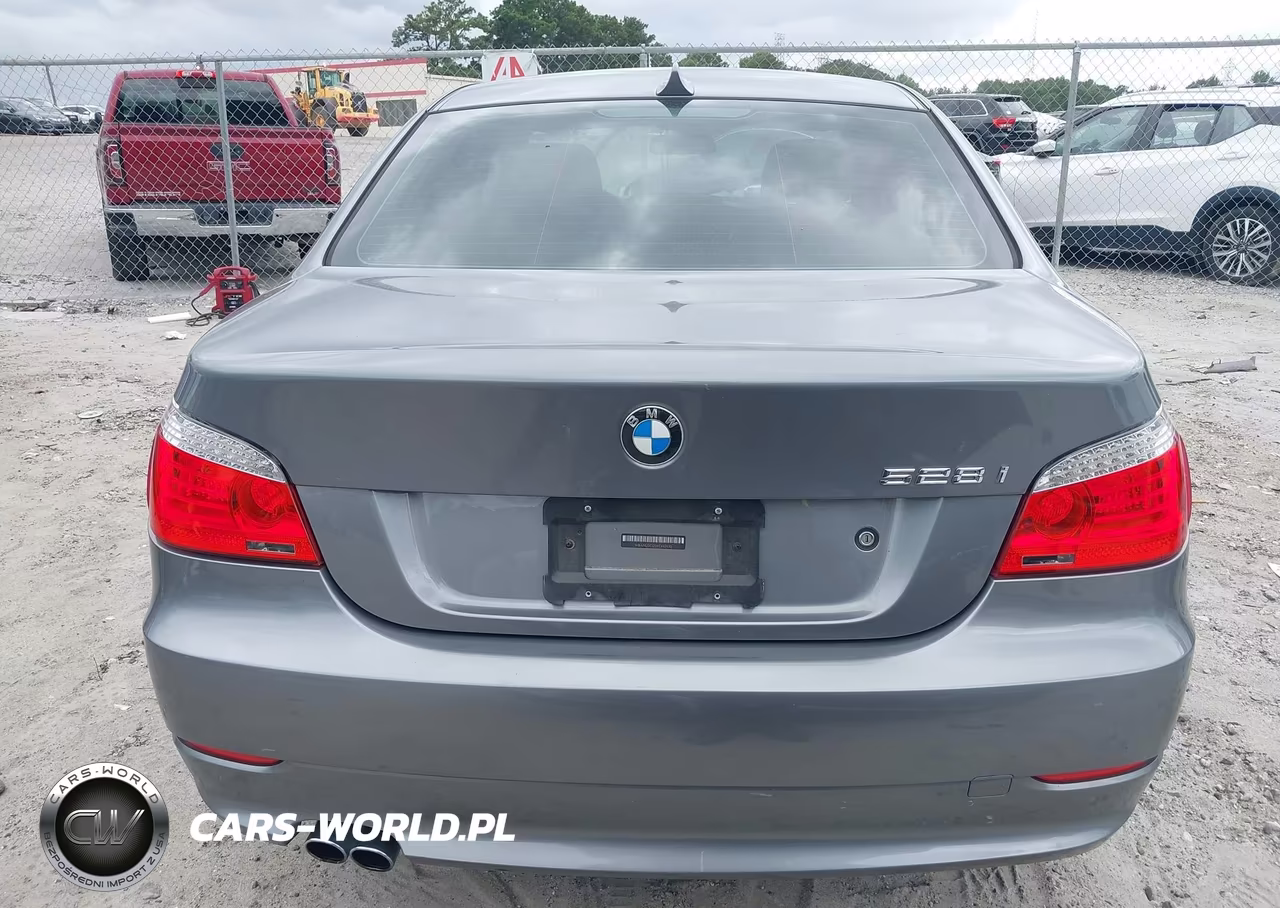 2010 BMW 528I VIN:WBANU5C53AC442430 - 16