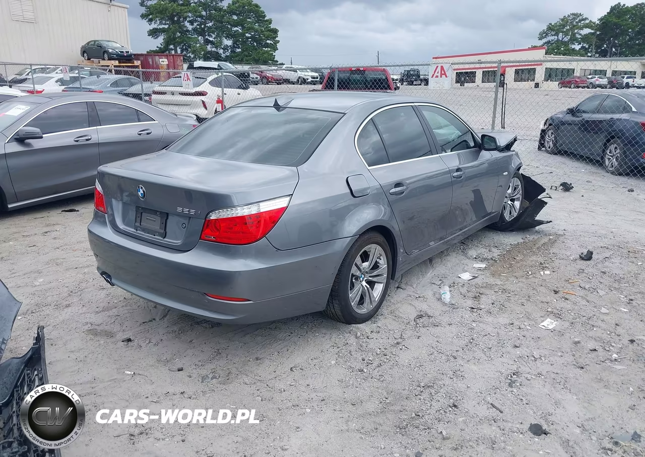 2010 BMW 528I VIN:WBANU5C53AC442430 - 4