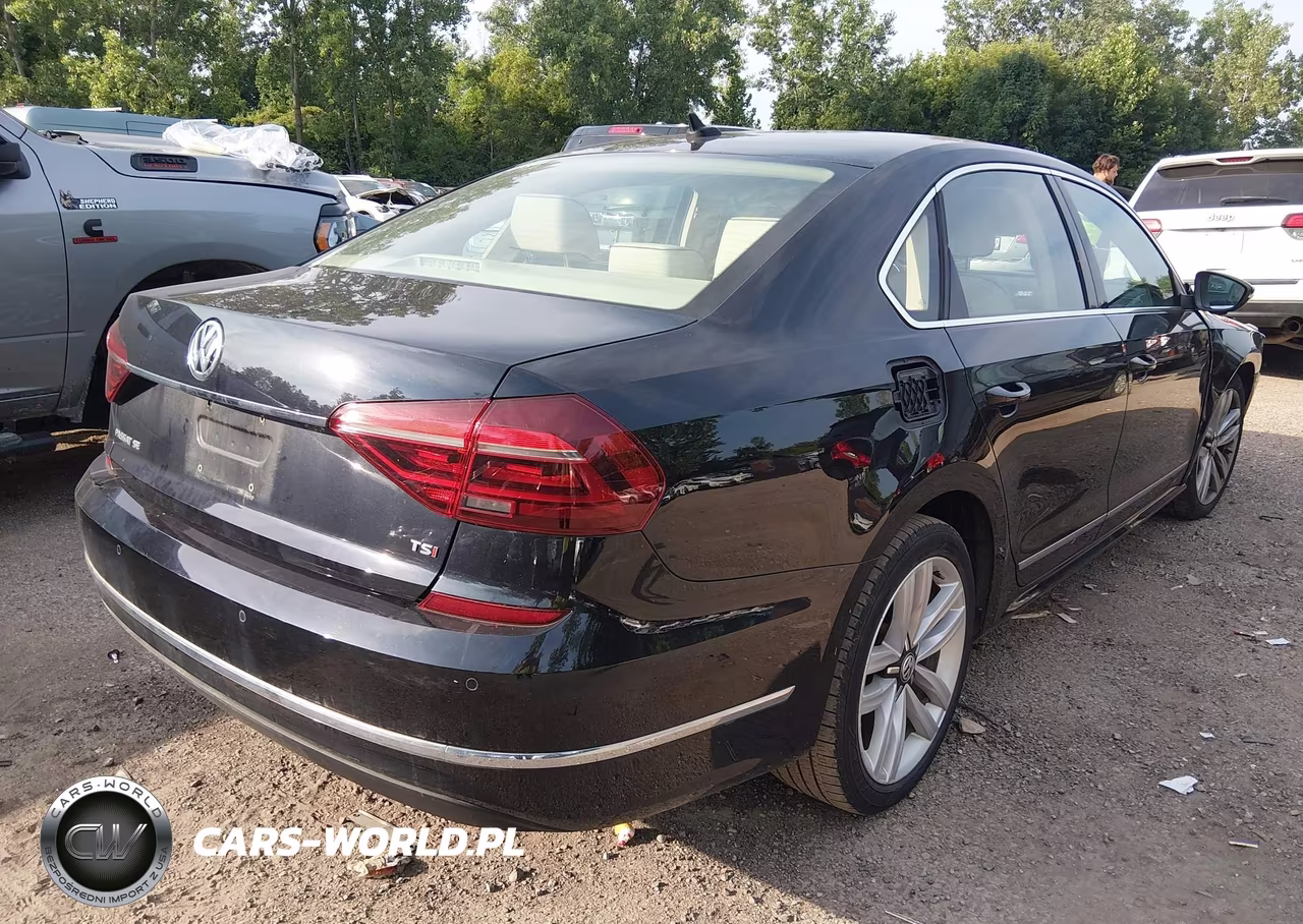 2017 Volkswagen Passat 1.8T Se VIN:1VWGT7A34HC058854 - 4