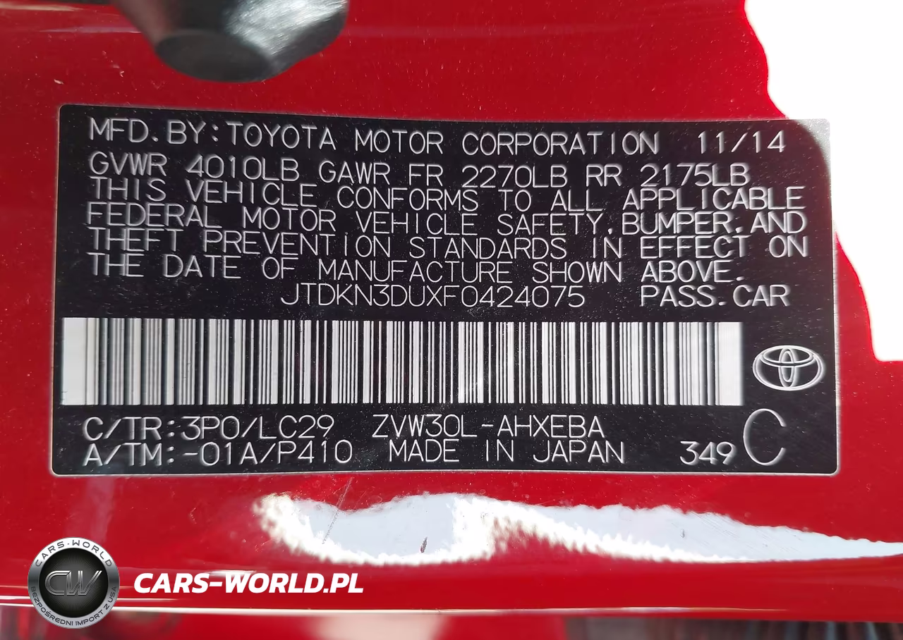 2015 Toyota Prius Persona Series Special Edition VIN:JTDKN3DUXF0424075 - 9