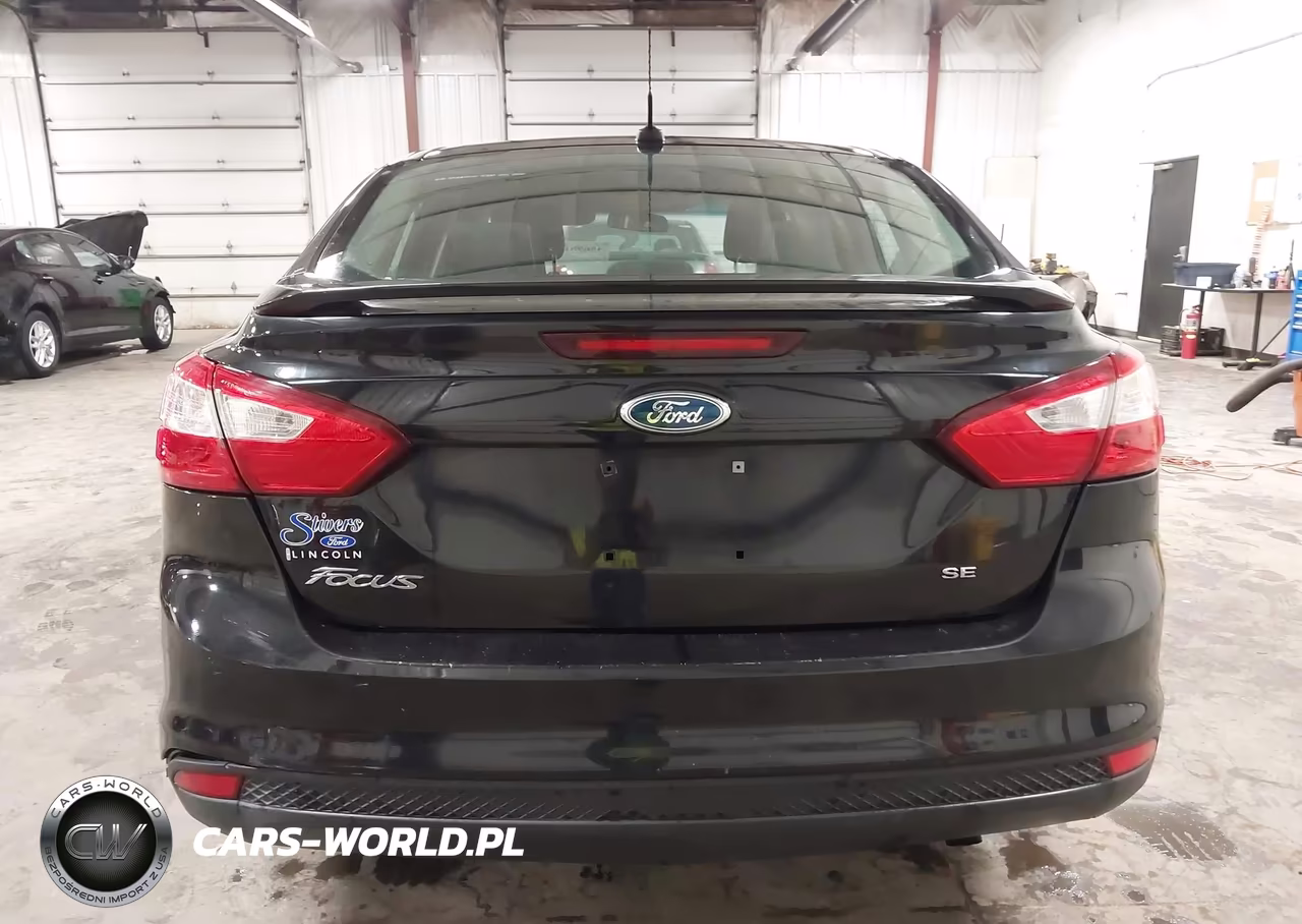 2012 Ford Focus Se VIN:1FAHP3F23CL119100 - 16