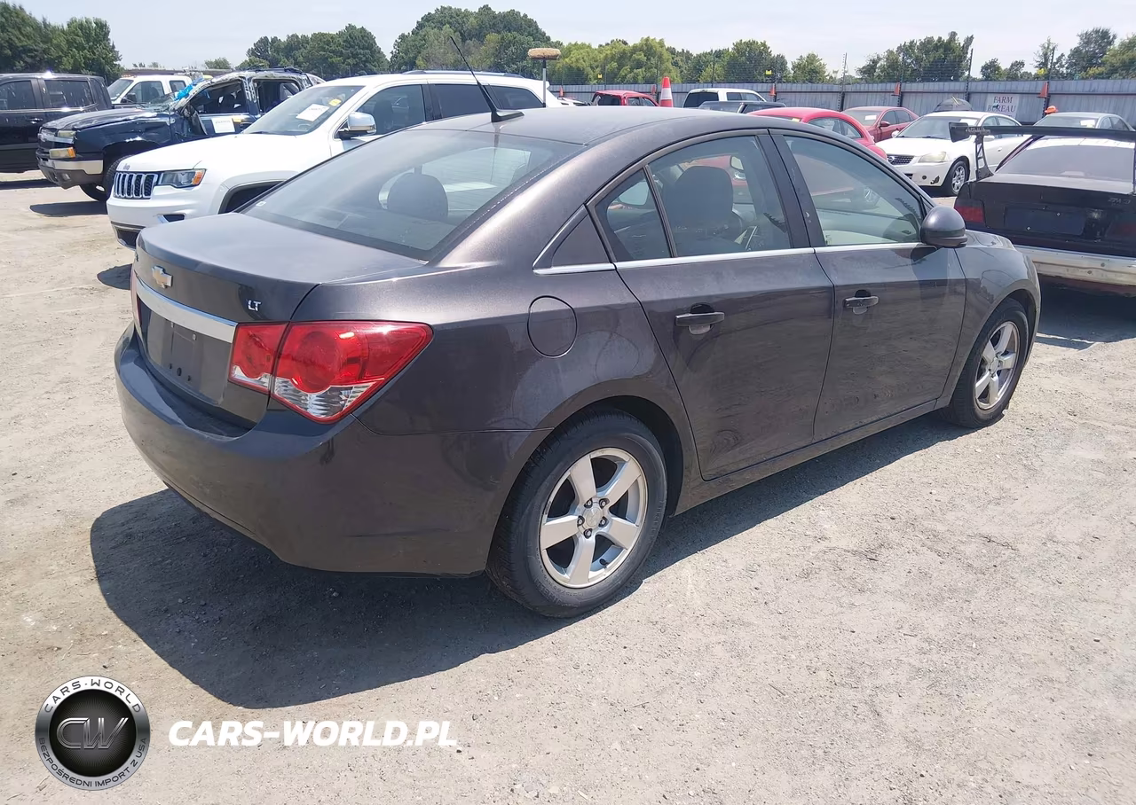 2014 Chevrolet Cruze 1Lt Auto VIN:1G1PC5SB1E7350973 - 4