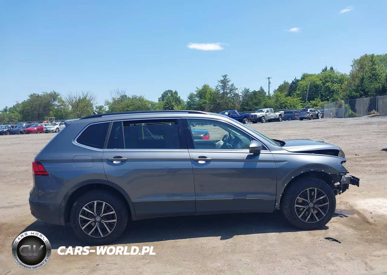 2019 Volkswagen Tiguan 2.0T Se-2.0T Sel-2.0T Sel R-Line-2.0T Sel R-Line Black VIN:3VV2B7AX1KM120088 - 14
