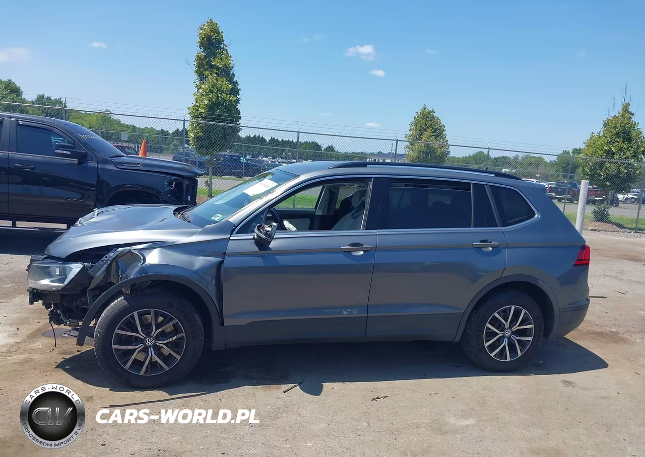 2019 Volkswagen Tiguan 2.0T Se-2.0T Sel-2.0T Sel R-Line-2.0T Sel R-Line Black VIN:3VV2B7AX1KM120088 - 15